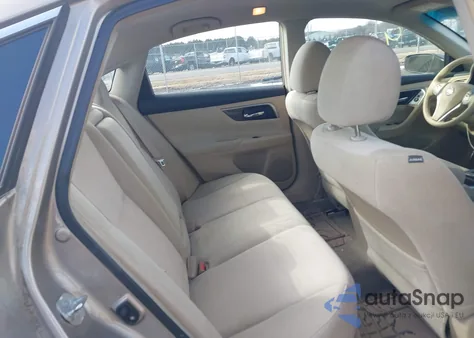 2013 Nissan Altima 2.5 S z USA, uszkodzony, nr VIN 1N4AL3AP9DC165340